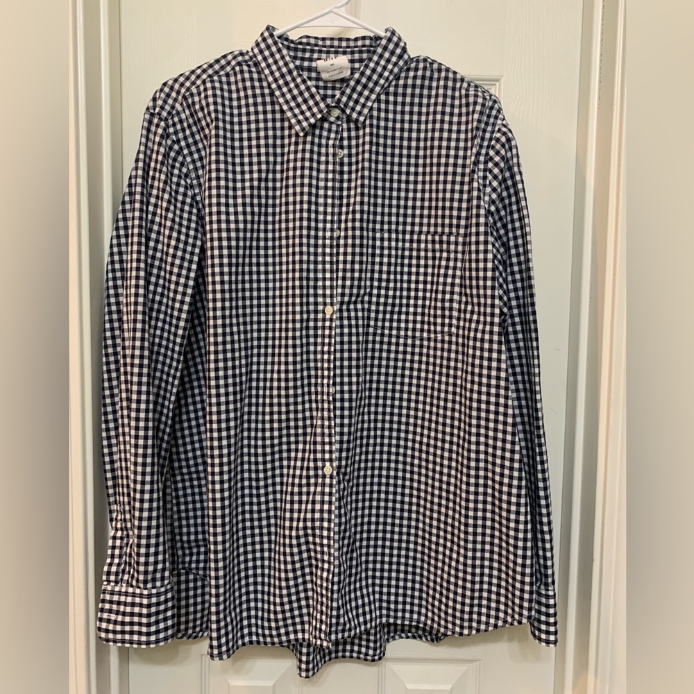 Gap wmn’s buffalo check button down